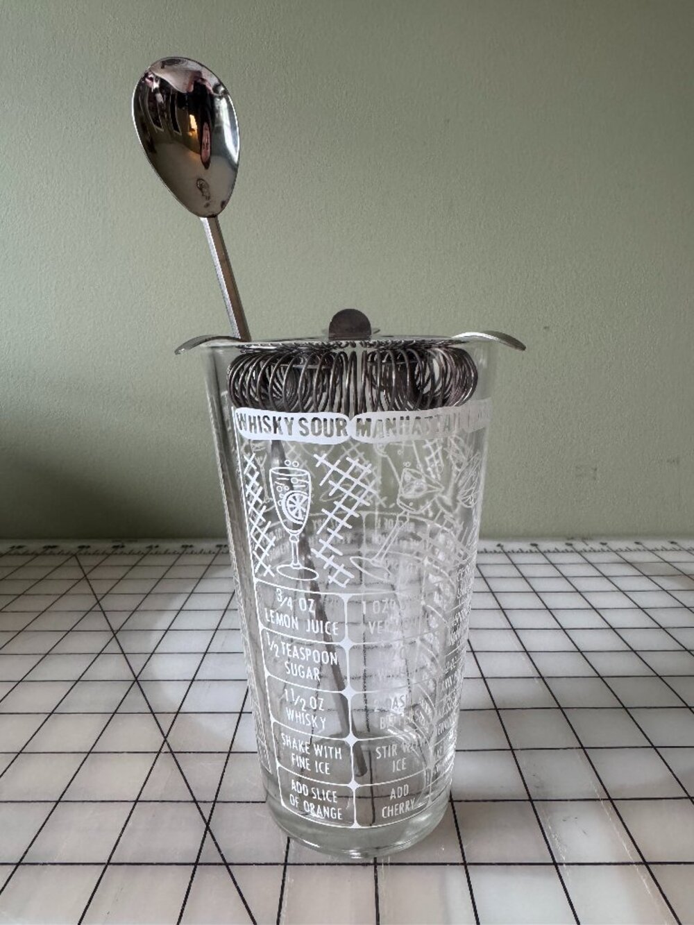 Vintage 1950s Federal Glass Whisky Sour Manhattan Barware Set